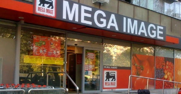 Program Mega Image Crăciun 2025 și Anul Nou 2026