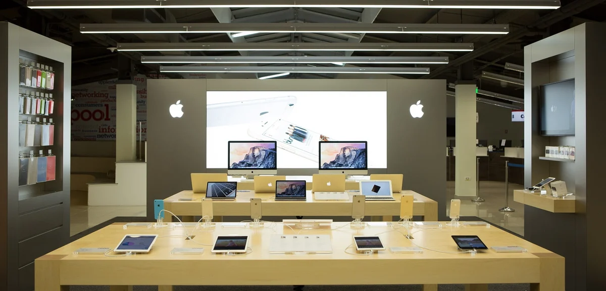 Magazin Apple Shop Baneasa