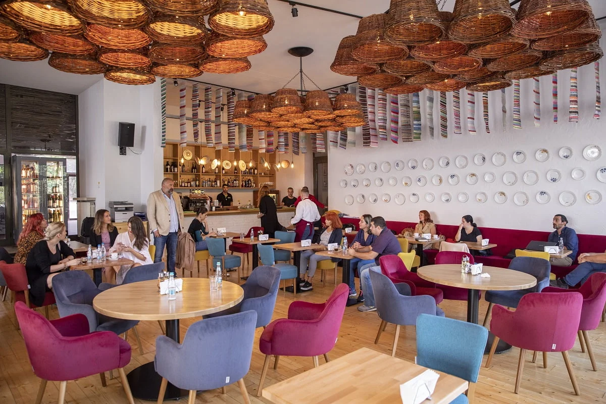 Restaurante La Mama Bucuresti - Muzeul Taranului