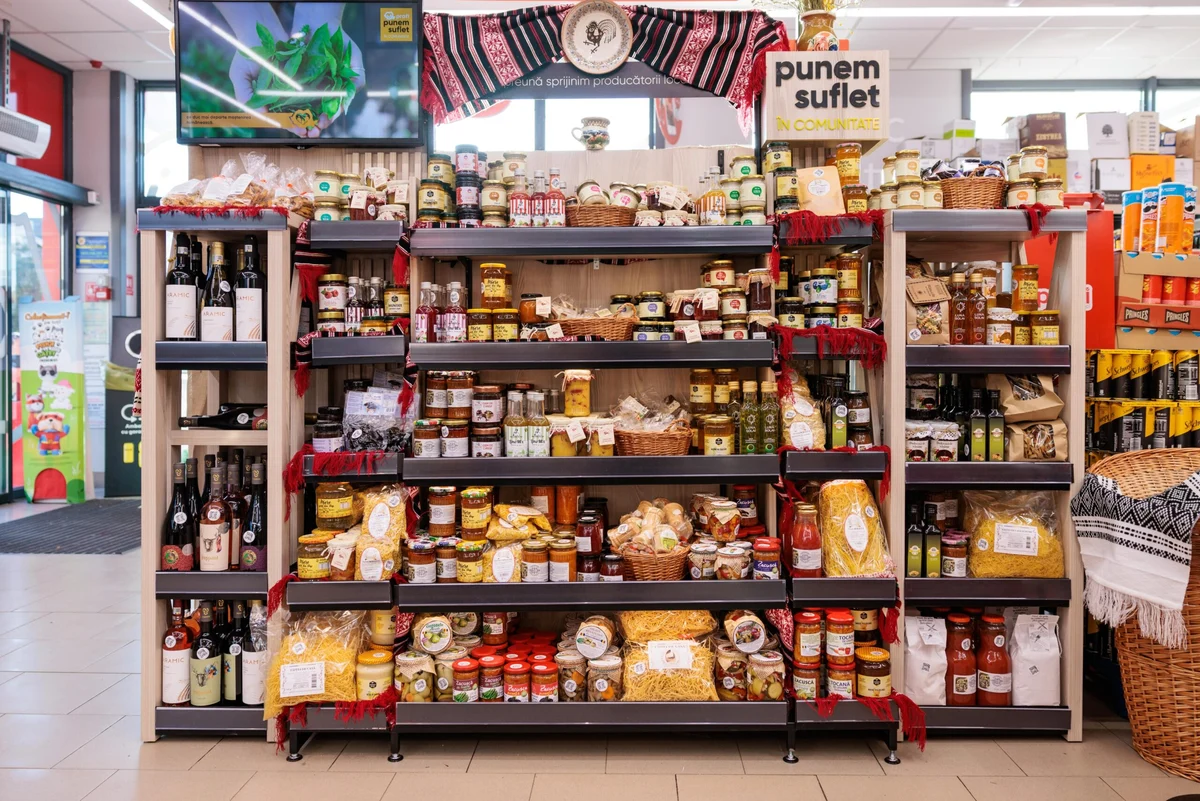 Raftul cu Bunătăți Locale